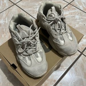 Yeezy 500 blush Size 8 MEN